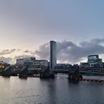 Sky High Ensuite Bedroom In Shared Apartment In Belfast City Centre